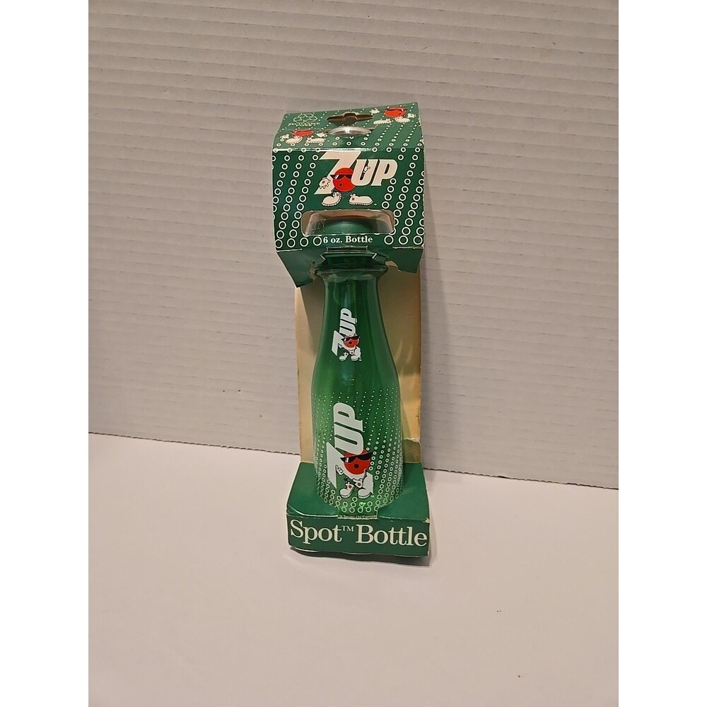 Vintage 7up "Spot" Soda Themed Baby Bottle Munchkin 6oz. 8" tall 1990's 7-Up